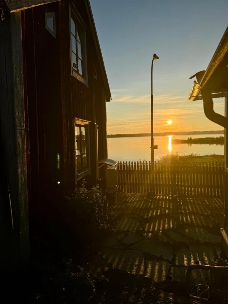 Remarkable Harbour View Cabin. Östhammar Exterior foto